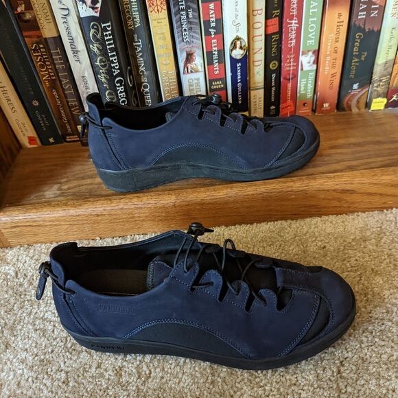 Pandere orthopedic adjustable leather sneaker sz 12 euc blue suede - Picture 2 of 5